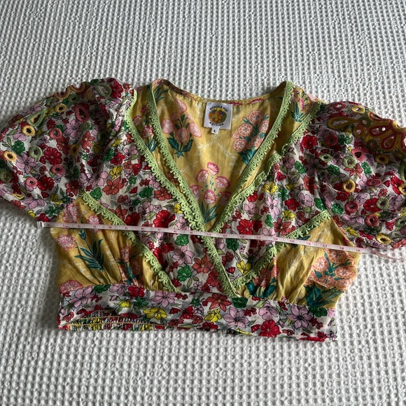 Kitsch & Pop Cropped top blouse - Picture 5 of 8